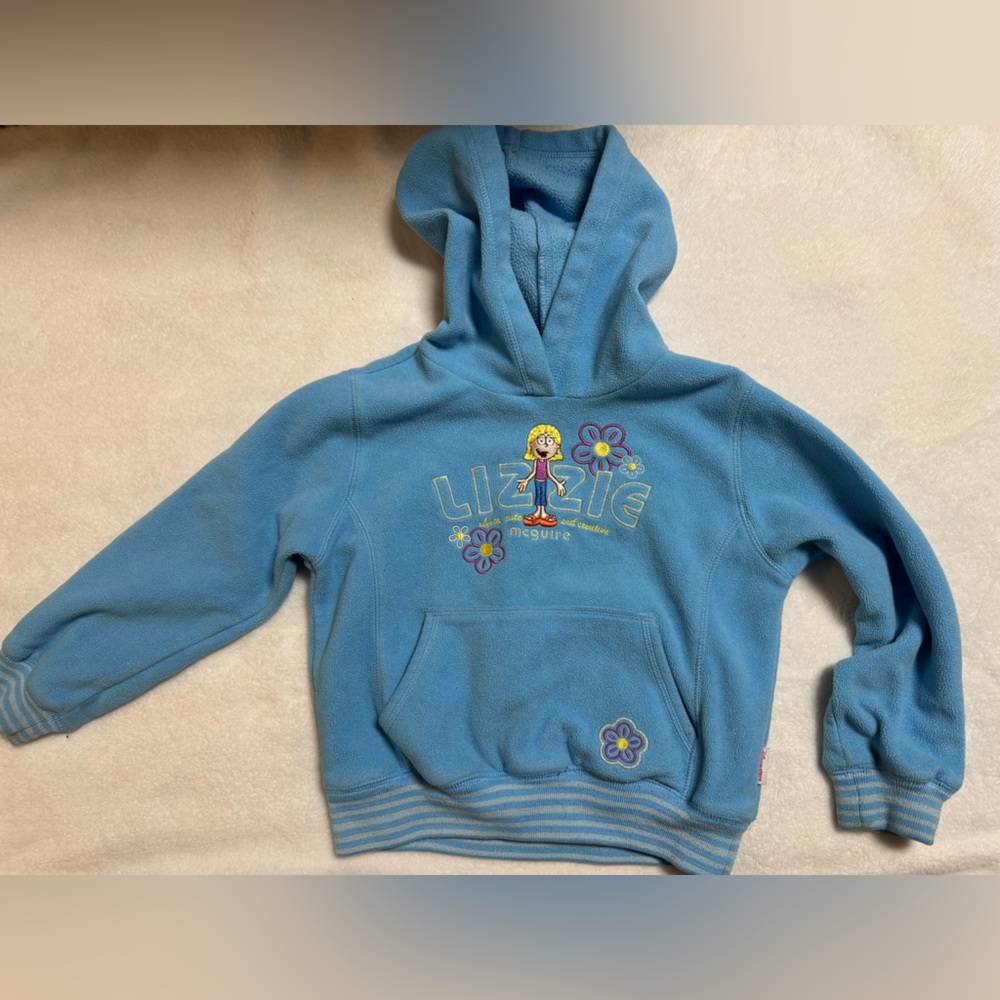 Blue vintage lizzy McGuire 2000s pullover
